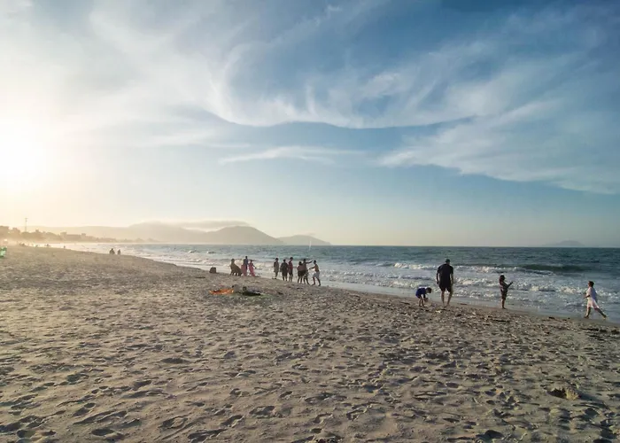 Estilo Açoriano Pé na Areia nos Ingleses GA8456